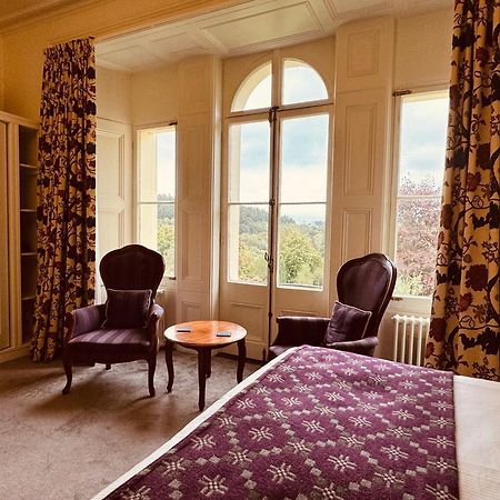 The Falcondale Hotel&Restaurant Lampeter Esterno foto