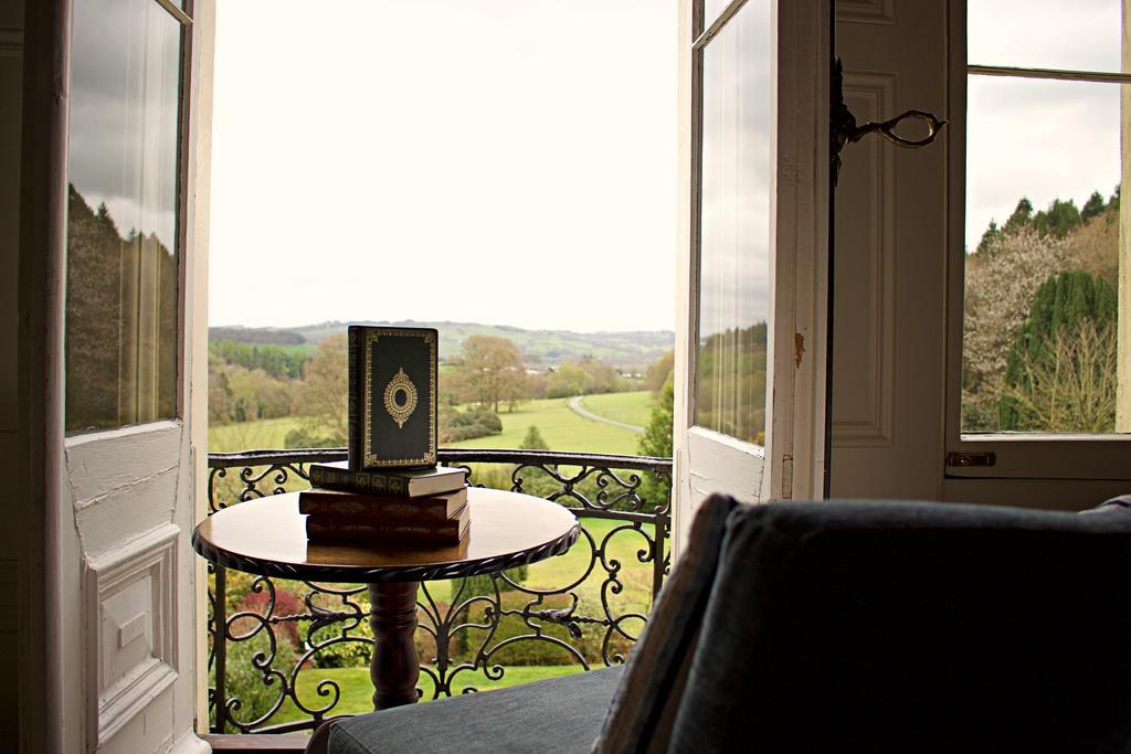 The Falcondale Hotel&Restaurant Lampeter Esterno foto