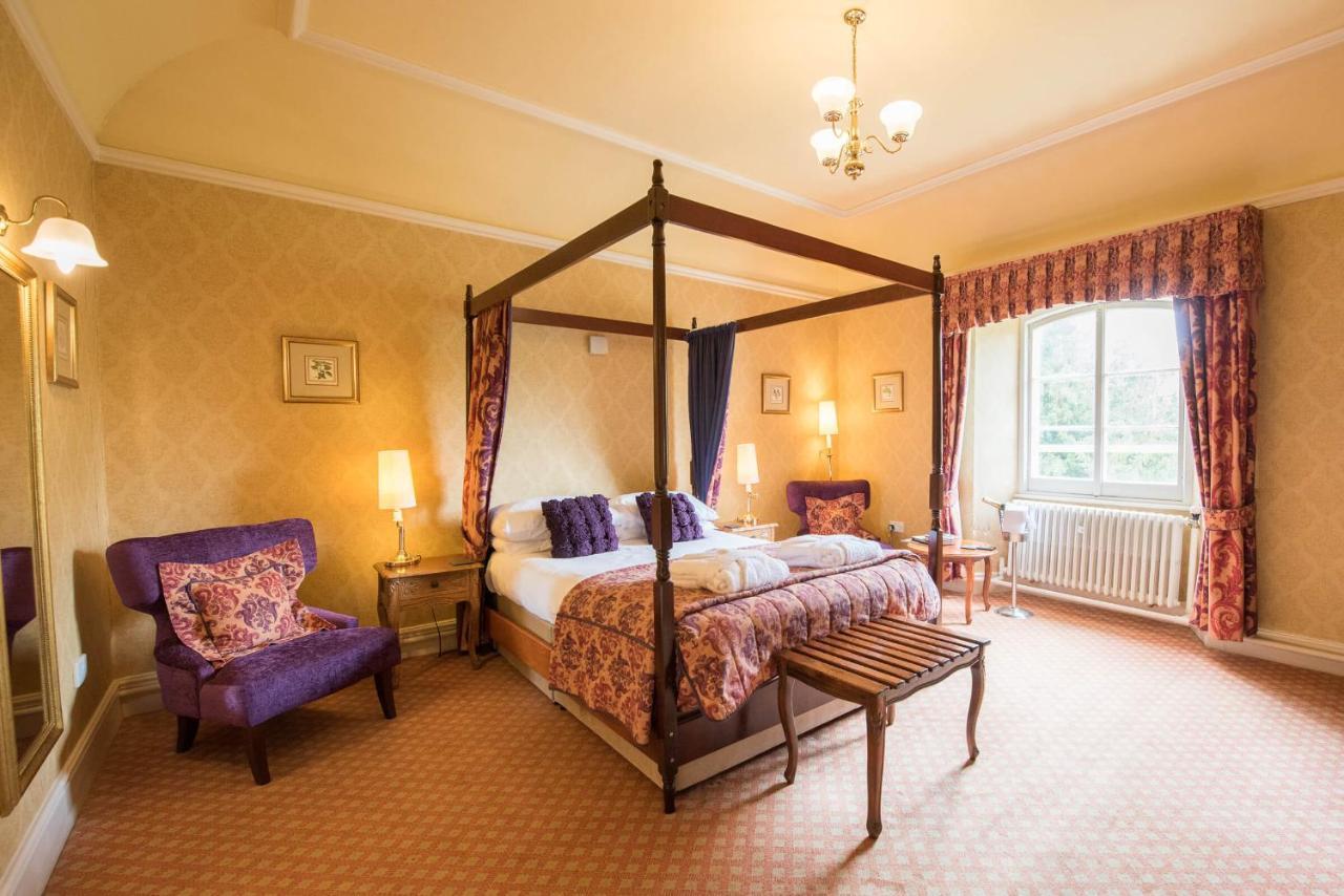 The Falcondale Hotel&Restaurant Lampeter Esterno foto